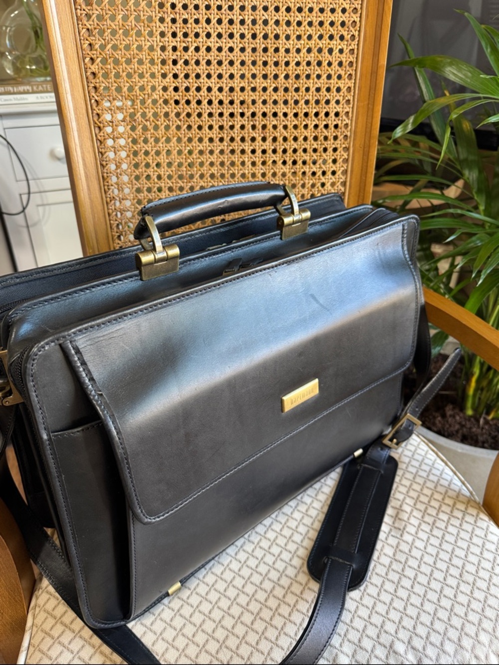 Hartmann Professional Black Leather Briefcase Antique Brass Hardware 12” X 17”